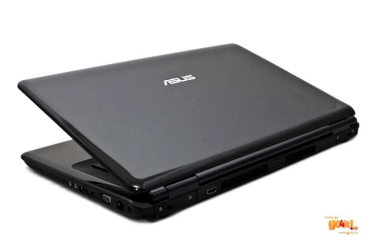 K70 poate fi uşor conectat la un LCD TV
