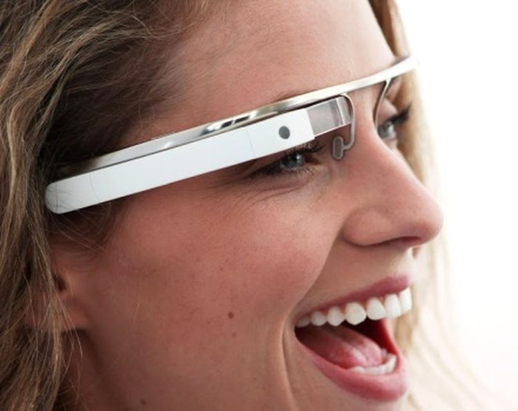 Google Project Glass - ochelari cu realitate augmentată