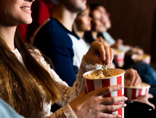 Șeful Sony Pictures îi îndeamnă pe proprietarii de cinematografe să renunțe la cele 30 de minute de trailere și reclame de dinainte de începerea filmelor