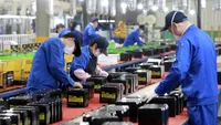 China avertizează asupra riscurilor de supracapacitate în industria bateriilor
