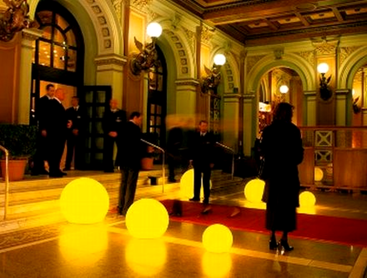 Moonlight Globes