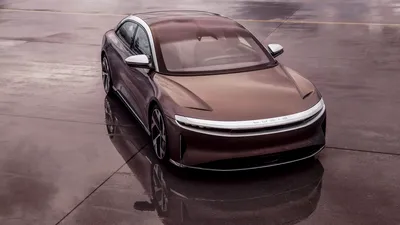 Lucid Air este sedan-ul electric care promite să depășească Tesla în termeni de accelerație si autonomie