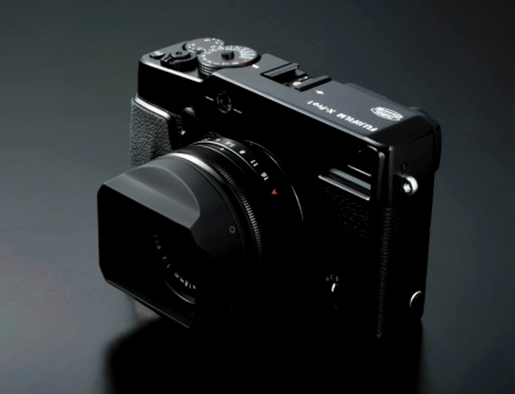 Fujifilm X-Pro1 - mirrorless la nivel profesional