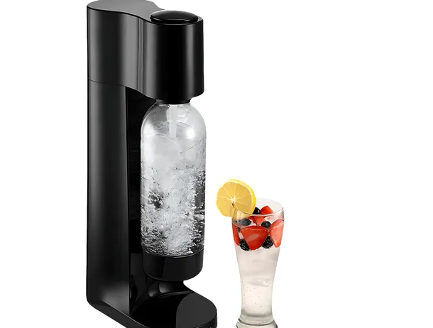 Ofertă Auchan: Compania vinde propriul aparat de făcut sifon, mai ieftin decât cele de la Sodastream
