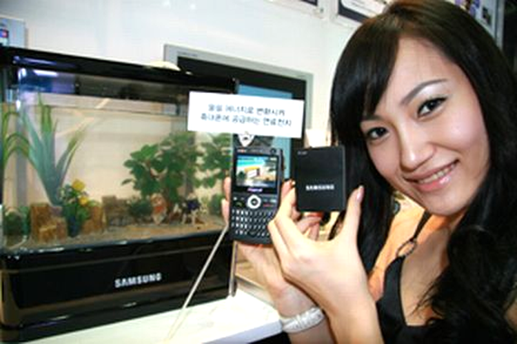 Viitoarele mobile de la Samsung se vor reîncărca cu apă