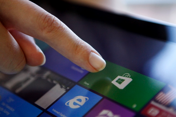 Windows Store va accepta jocuri şi aplicaţii pentru public matur