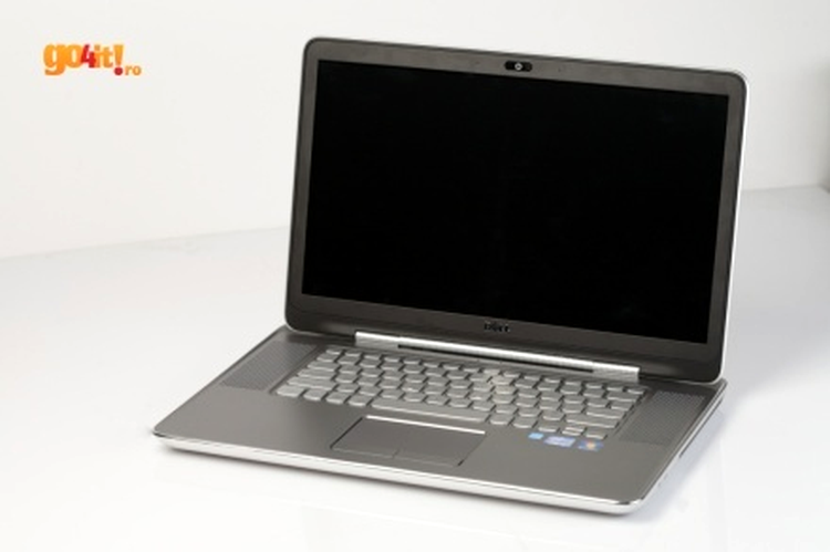 Dell XPS 15z - tastatură iluminată şi boxe mari