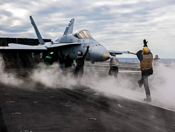 Marina SUA testează componente imprimate 3D pentru avioanele F/A-18 Super Hornet