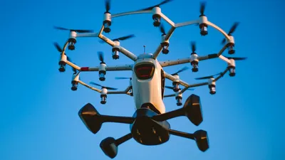 Compania americană Lift încearcă să vândă Hexa, un tip de dronă-gigant, adaptată pentru uz personal