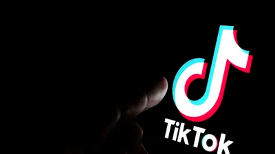 MAI avertizează asupra trendurilor periculoase de pe TikTok: provocări care duc la distrugeri și comportamente riscante
