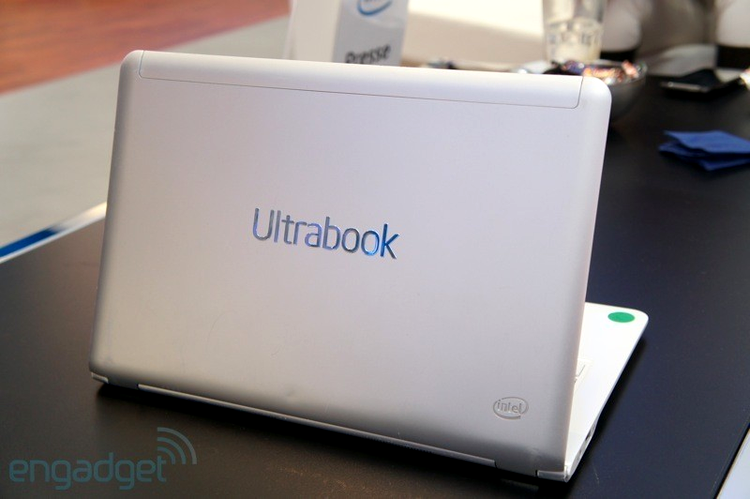 Intel Ivy Bridge Ultrabook touchscreen - design de referinţă