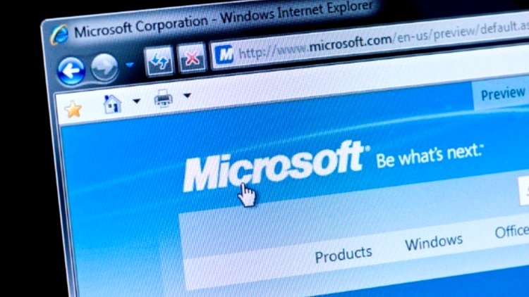 Utilizatorii Internet Explorer, lăsaţi descoperiţi  în faţa atacurilor cu malware