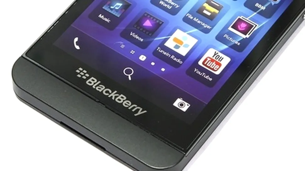 BlackBerry Z10 actualizat, producătorul promite îmbunătăţiri pentru camera foto şi autonomie