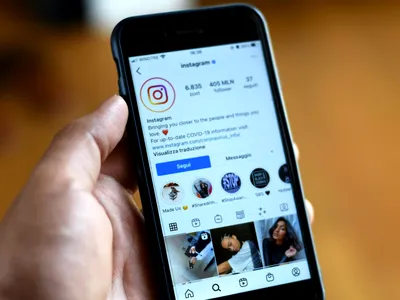 Premierul Bolojan: Interzicerea conturilor pe rețele sociale pentru copiii sub 16 ani, greu de pus în practică