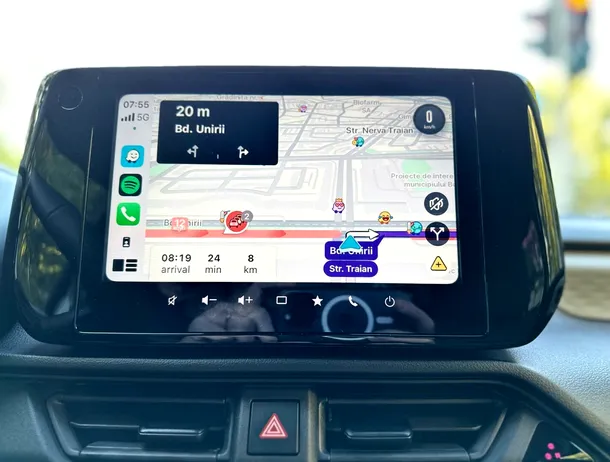Waze introduce un nou buton inutil? Cum notificările suplimentare îți distrag atenția de la drum
