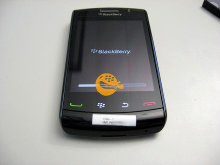 BlackBerry Storm 2 