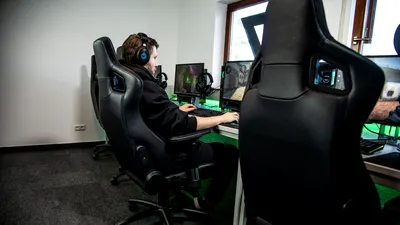 Cele mai bune scaune de gaming pentru jucători pasionați