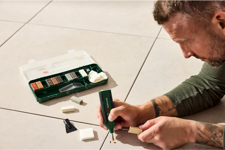 trusa de reparații pentru parchet si gresie