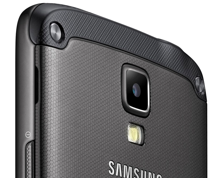 Galaxy S 4 Active, cel mai puternic terminal ermetic lansat de Samsung pâna acum