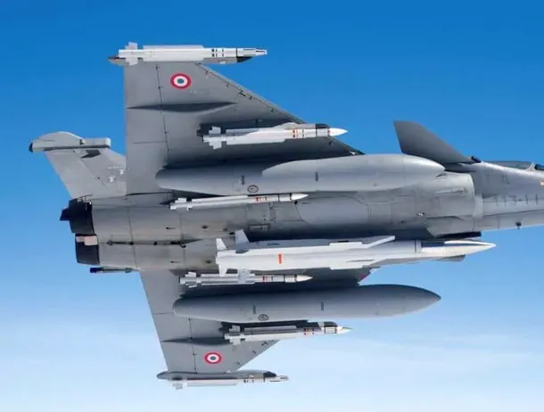 Radu Miruță, despre propunerea de extindere a umbrelei nucleare a Franței: Decizia depinde de „acceptul populației”