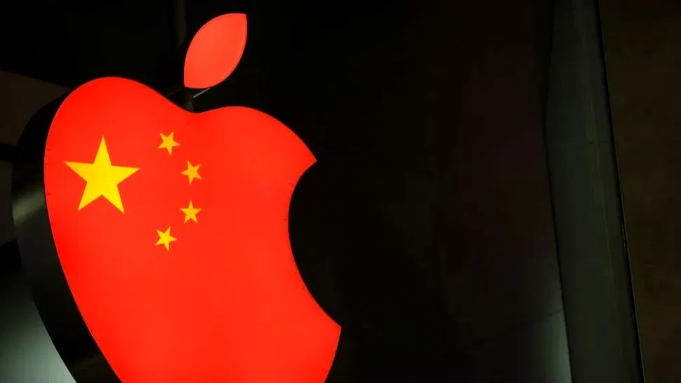 Apple se supune cerințelor autorităților din China: scoate două aplicații din App Store