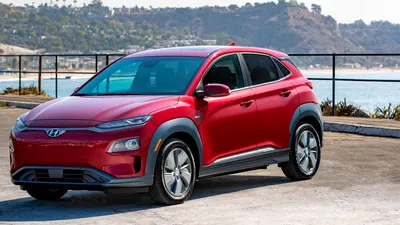 Hyundai recheamă 25.564 mașini din seria Kona EV pentru risc de incendiu la acumulatori