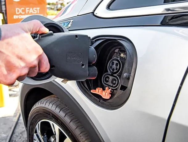 România anunță depășirea țintelor PNRR pentru transport verde și infrastructură electrică