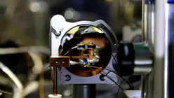 Cercetătorii din Viena și Beijing au creat, simultan, primele ceasuri nucleare din lume