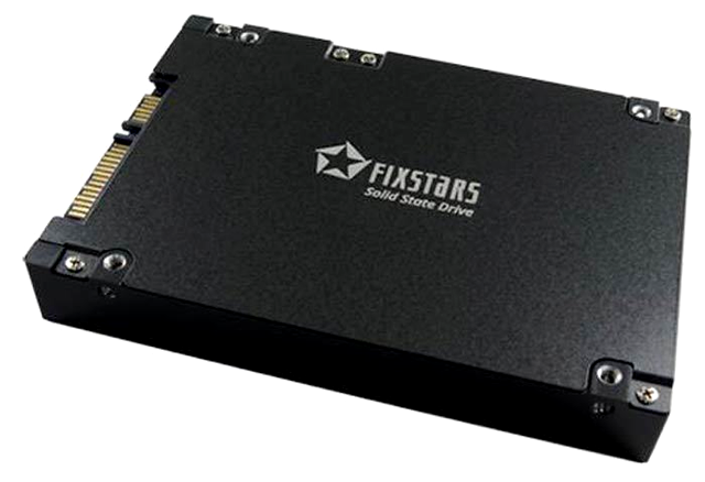 Un producător japonez a lansat primul SSD cu o capacitate de 13 TB, la un preţ ce-ţi taie răsuflarea