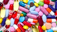 România, date îngrijorătoare la consumul de medicamente. Regulile de eliberare ale antibioticelor ar putea fi schimbate