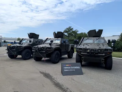FOTO | Primele 12 vehicule blindate Cobra II fabricate în România, livrate Armatei: 12 variante, producție de la zero, nu doar asamblare