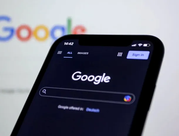 Google apropie experiența Chrome pe Android de cea de desktop, cu o nouă funcție pentru tablete și telefoane pliabile