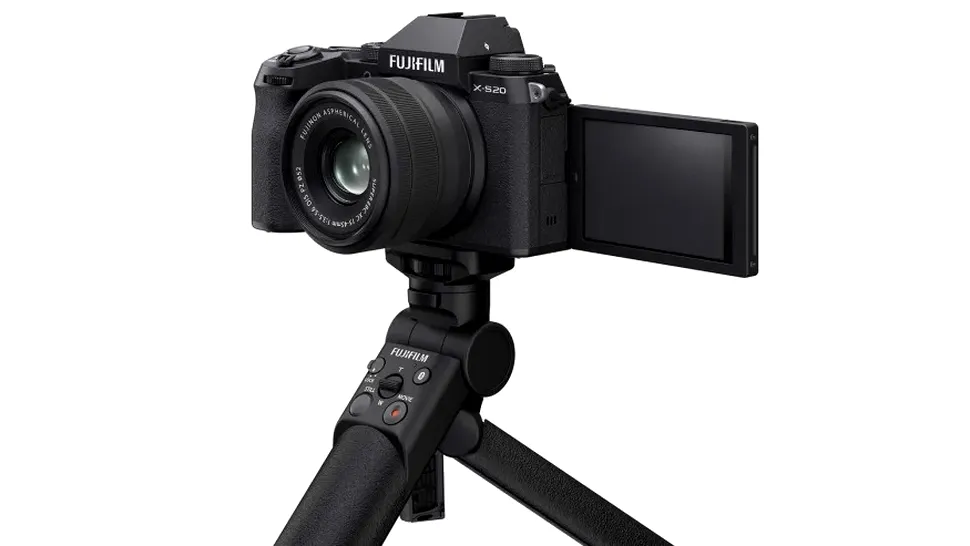Fujifilm X-S20: filmare 6.2K și stabilizare internă pe o cameră de „vlogging” premium