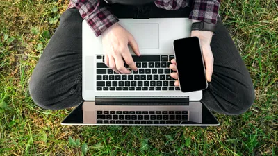 Este sigur să folosești un încărcător USB-C de laptop la telefon?