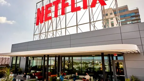 Netflix face schimbări organizaționale și renunță la 1000 de angajați