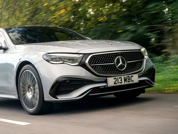 Ce înseamnă să conduci o mașină cu ADN tehnologic (P)