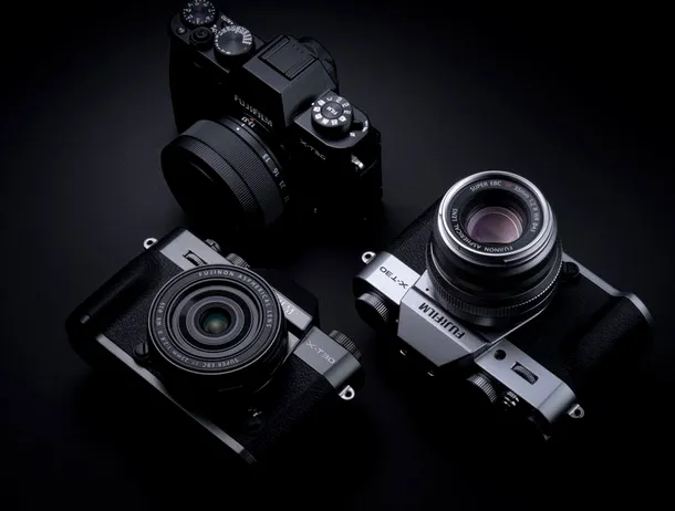 Fujifilm X-T30 III: Cameră compactă mirrorless cu suport video 6.2K/30P
