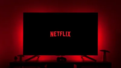 Abonamentul de bază de la Netflix, ieftinit în România