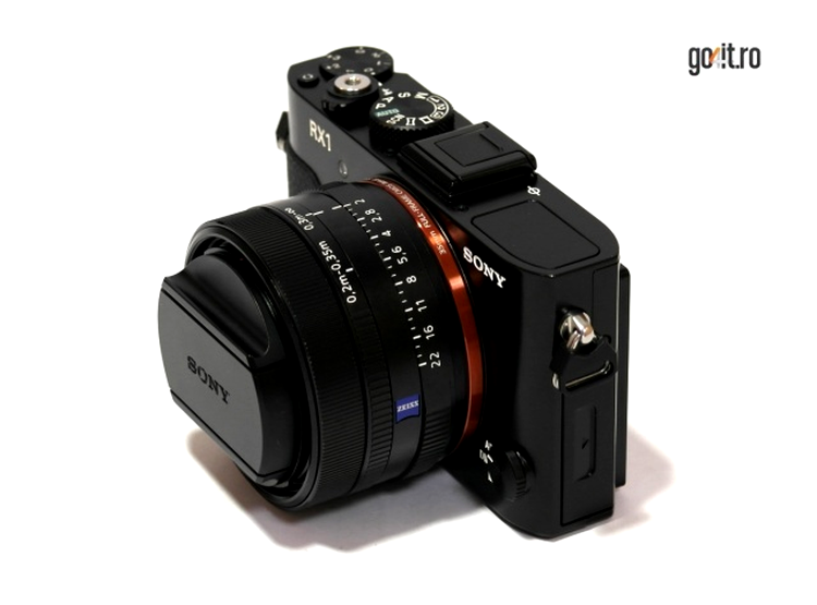 Sony RX1 - obiectiv fix de 35 mm
