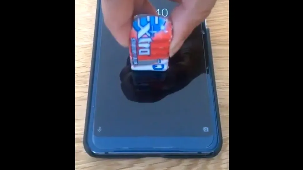 Senzorul de amprentă de pe Nokia 9 PureView a fost păcălit de un pachet de gumă de mestecat