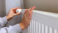 Când trebuie aerisite caloriferele pentru a încălzi mai bine: înainte sau după pornirea căldurii?