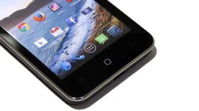 Evolio Onyx - smartphone-ul ieftin cu ecran OLED 