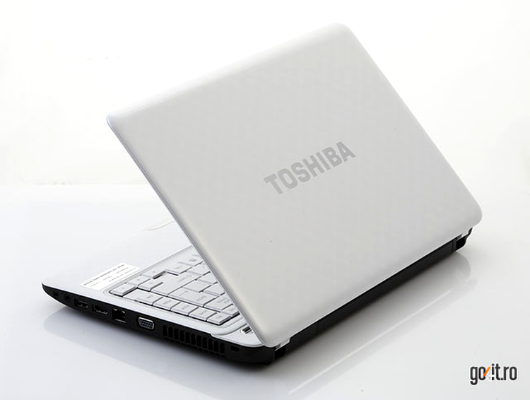 Toshiba L735 - vedere spate