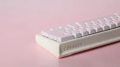 Peak60: carcasă ceramică premium pentru tastaturi