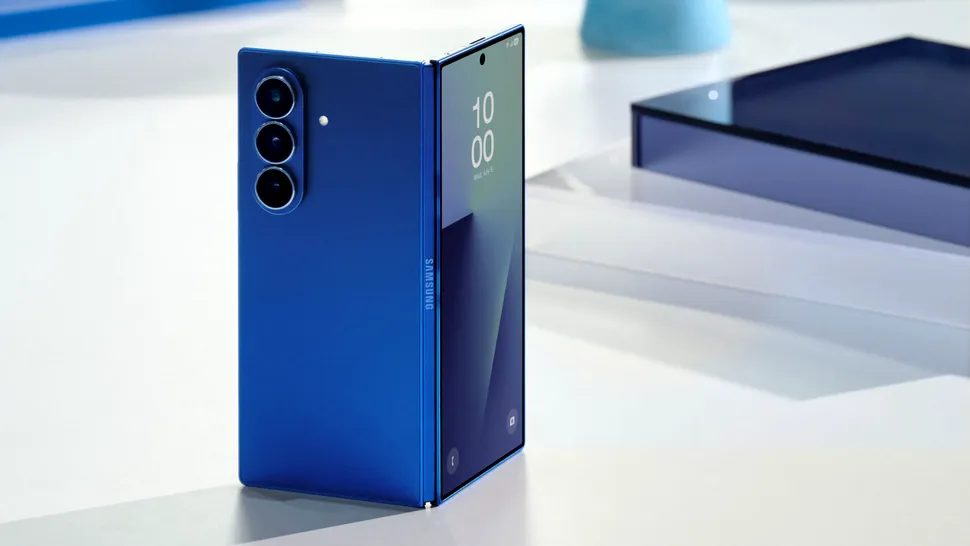 Pliabilele Samsung Galaxy Z: Șapte ani de inovație, portabilitate, creativitate și tehnologie inteligentă