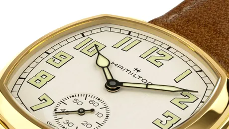 Pariul pe carcase de 30 mm: Hamilton readuce la viață designul din 1926 cu H-42, cel mai compact calibru mecanic modern al mărcii