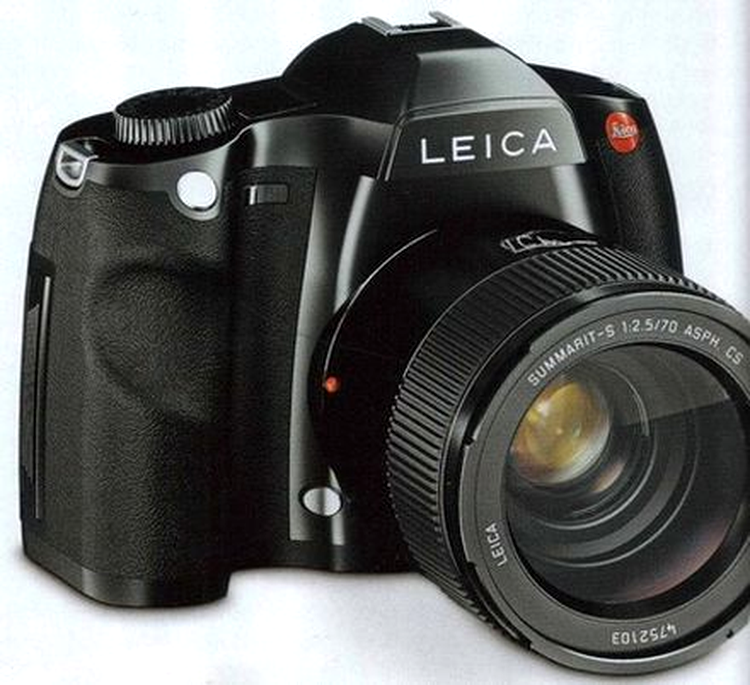 Leica S-system S2 - un nou format pentru cei 37 MP inclusi