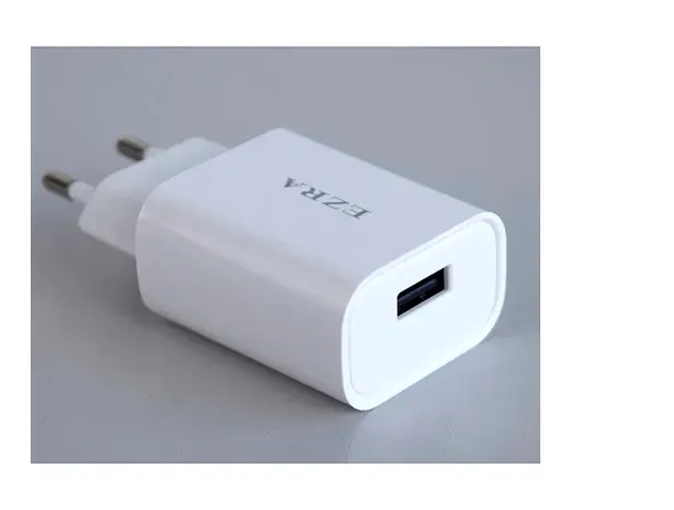 Avertisment: încărcătorul chinezesc EZRA „2 in 1 Charging Set” este retras de urgență de pe piață! Risc grav de șoc electric