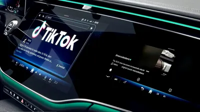 Mercedes anunță debutul TikTok, Zoom și altor aplicații la bordul mașinilor sale din 2023