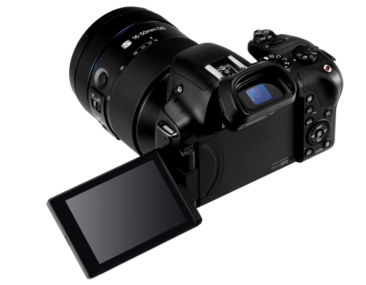 Samsung NX30 are acum un ocular electronic rabatabil